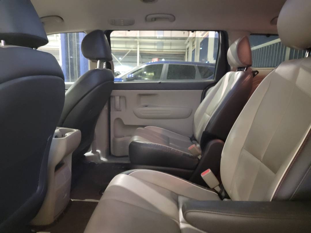 2017 KIA SEDONA — 122928 Miles — Lot 55904754 — Main - Marhaba Auctions Used Cars - Image 7
