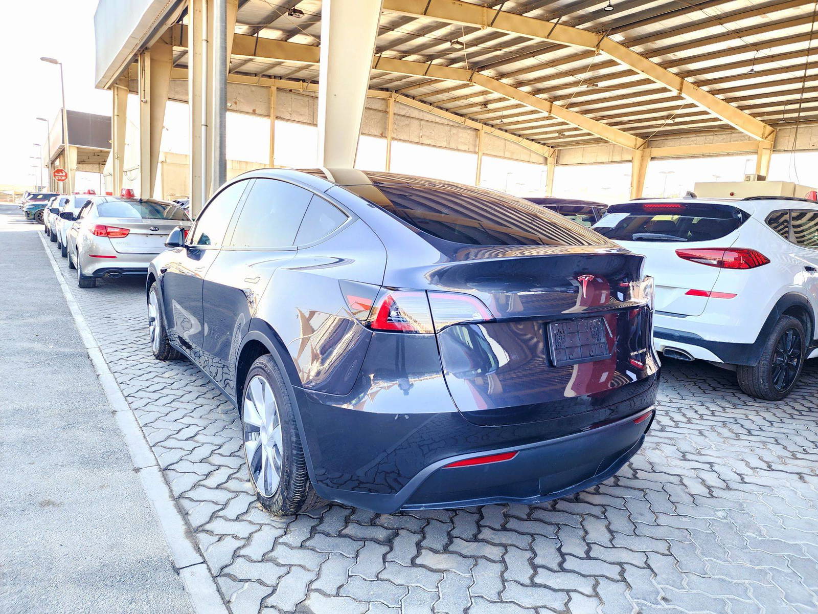 2024 TESLA MODEL Y — 9183 KM — Lot 0RF072732 — Souq - Marhaba Auctions Used Cars - Image 5