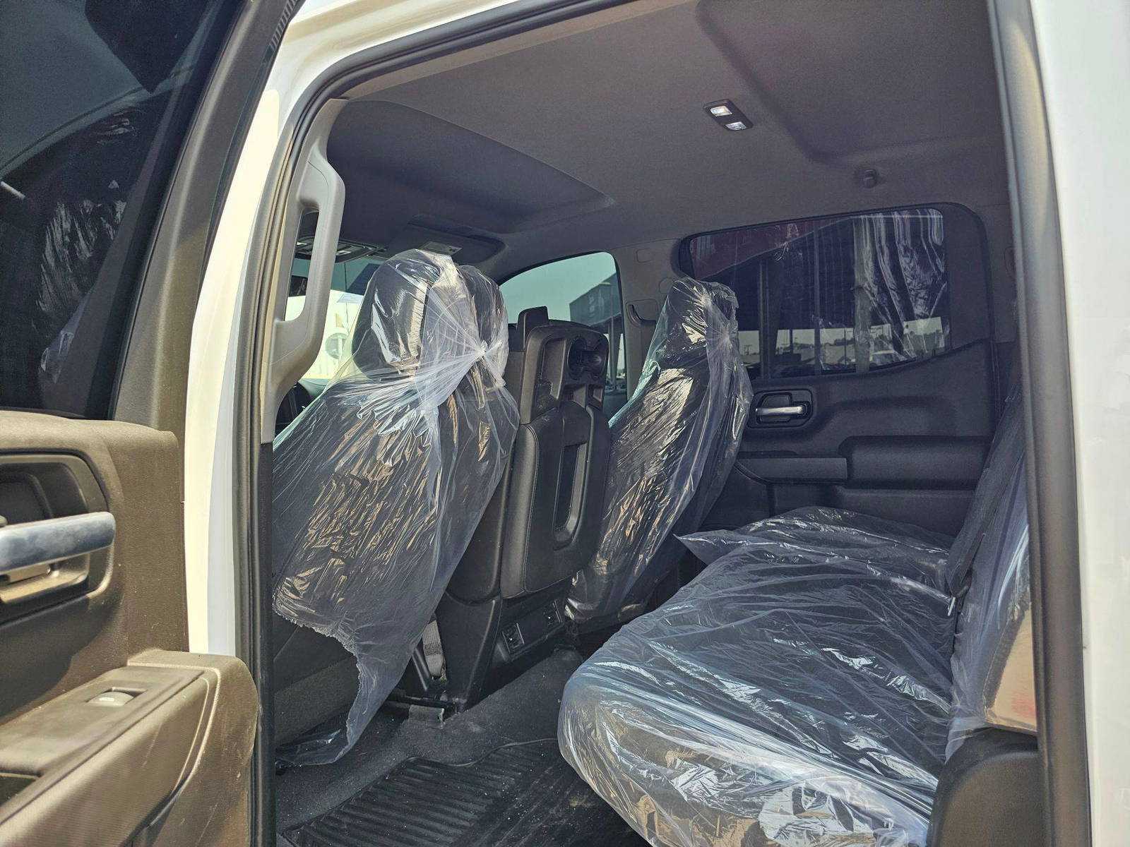2019 GMC SIERRA — 92570 Miles — Lot AEHXKG158028 — Souq - Marhaba Auctions Used Cars - Image 6