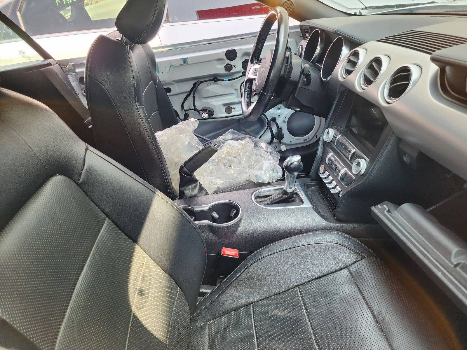 2019 FORD MUSTANG — 70459 Miles — Lot 38056754 - Marhaba Auctions Used Cars - Image 5