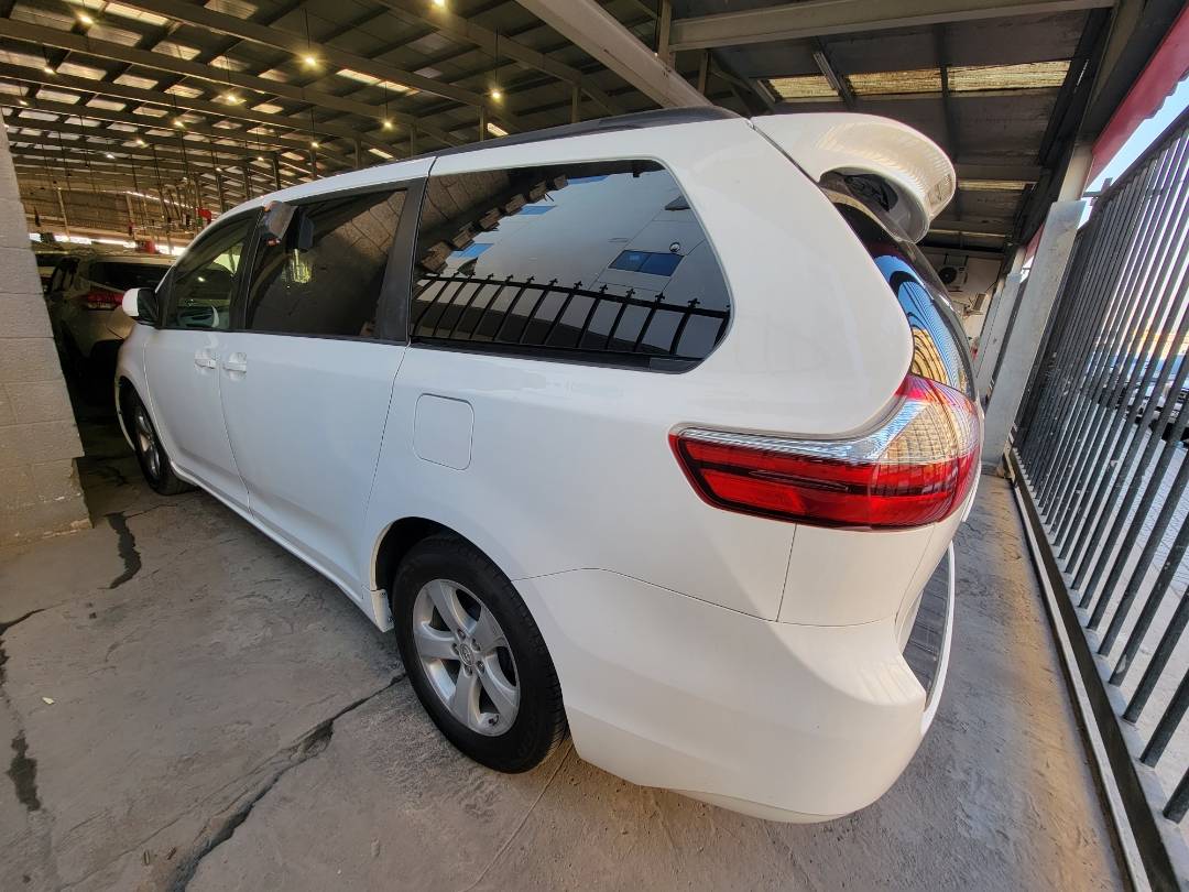 2015 TOYOTA SIENNA — 130384 Miles — Lot 663620 — Main - Marhaba Auctions Used Cars - Image 4