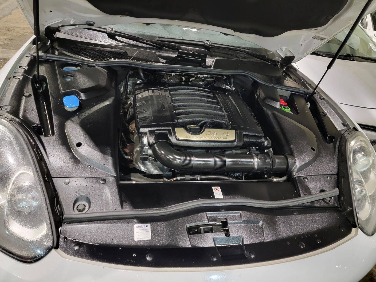 PORSCHE Cayenne 2018 - Marhaba Auction Used Cars - Image 14