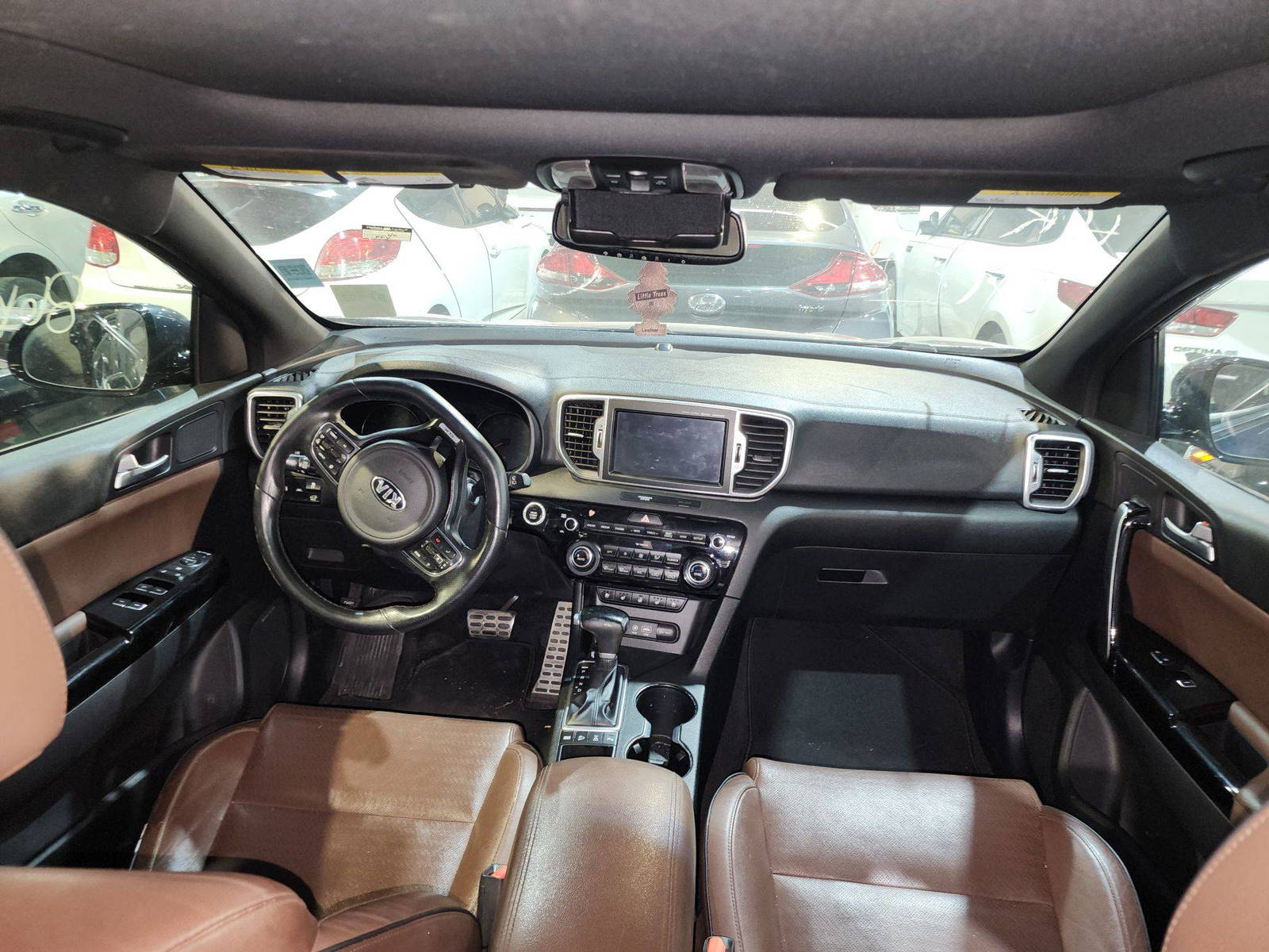 2017 KIA SPORTAGE — Lot 3432630 — Al Quoz - Marhaba Auctions Used Cars - Image 8