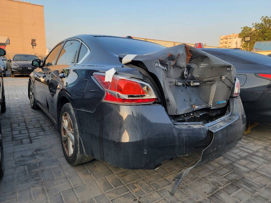 2014 NISSAN ALTIMA — 249391 Miles — Lot 328865 — Main - Marhaba Auctions Used Cars - Image 3