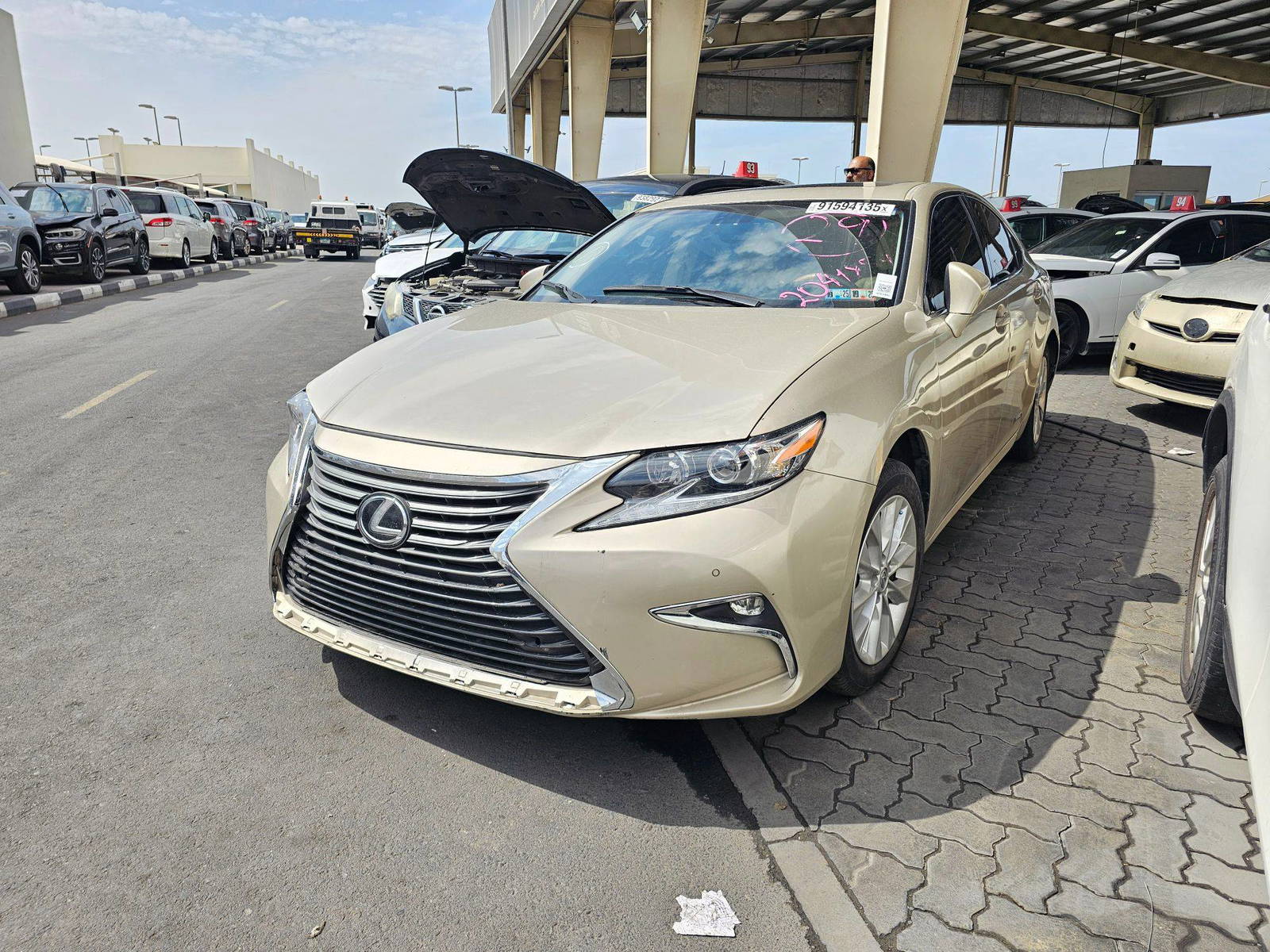 LEXUS ES 300H 2014 - Marhaba Auction Used Cars - Image 4