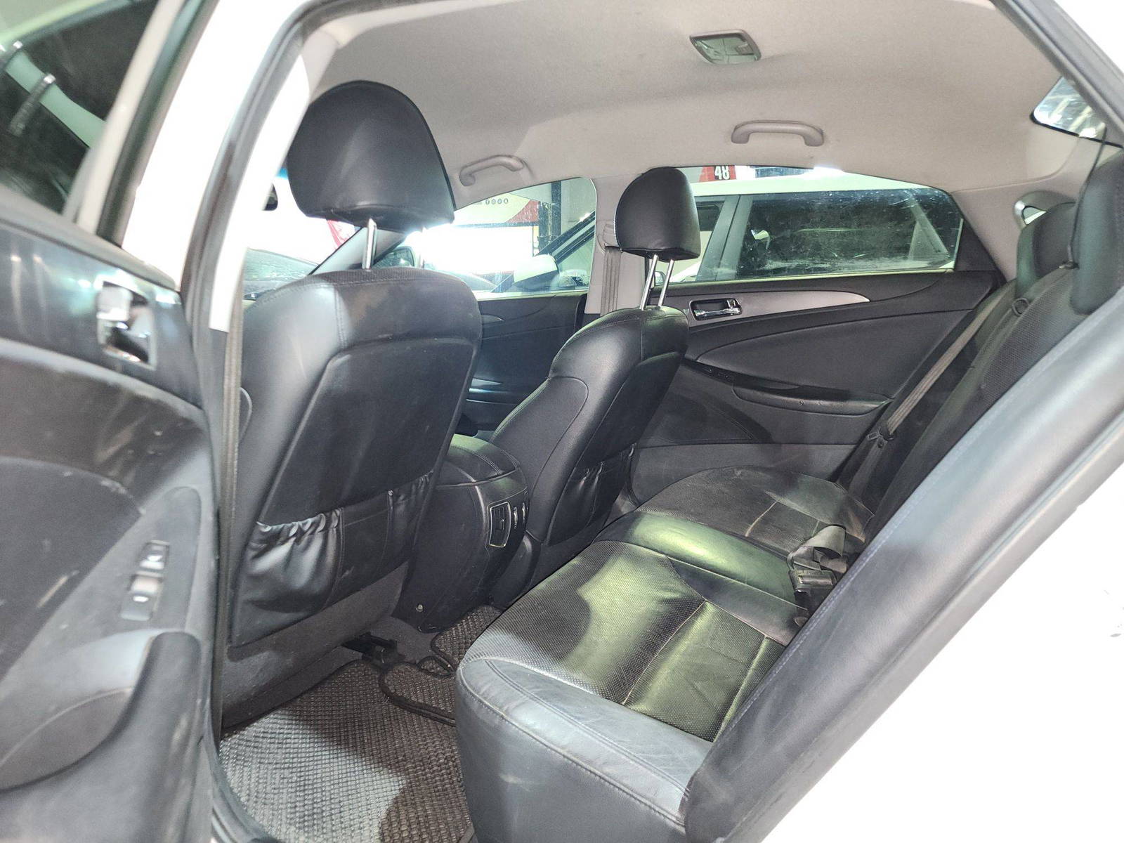 2013 HYUNDAI SONATA — 140108 KM — Lot 060812 — Main - Marhaba Auctions Used Cars - Image 7