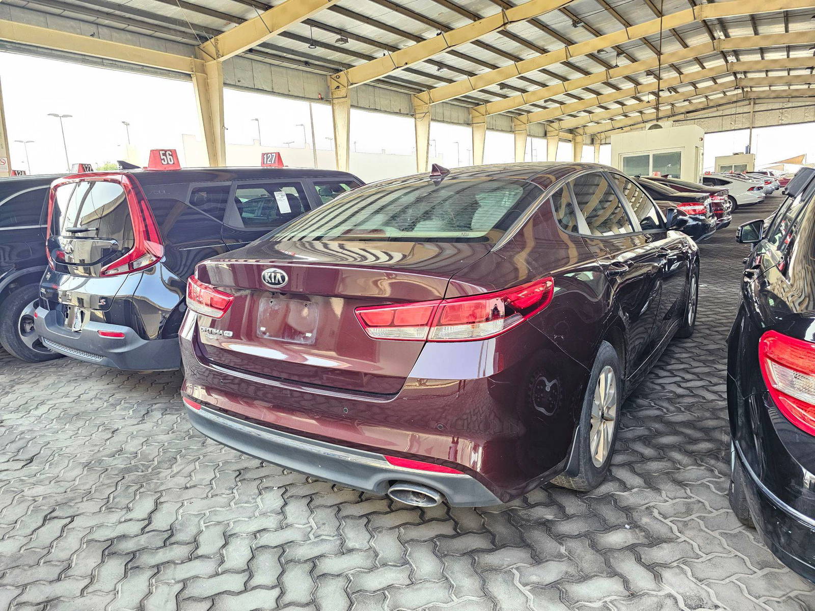 2018 KIA OPTIMA — 199269 Miles — Lot 7JG243016 — Souq - Marhaba Auctions Used Cars - Image 3