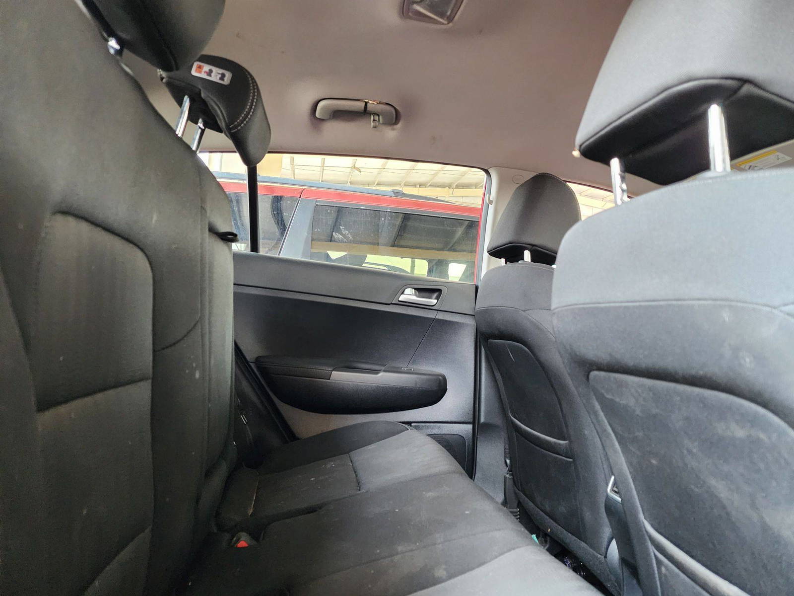 2020 KIA SPORTAGE — 69020 Miles — Lot 81795683 — Souq - Marhaba Auctions Used Cars - Image 4