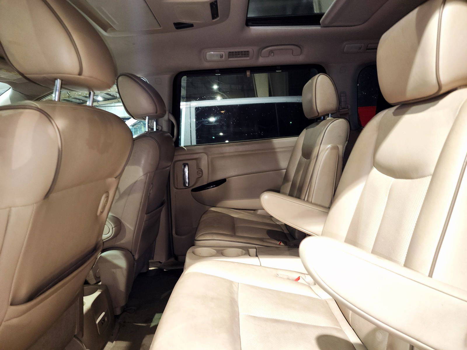 2012 NISSAN QUEST — 161149 Miles — Lot 3C9035082 — Souq - Marhaba Auctions Used Cars - Image 7