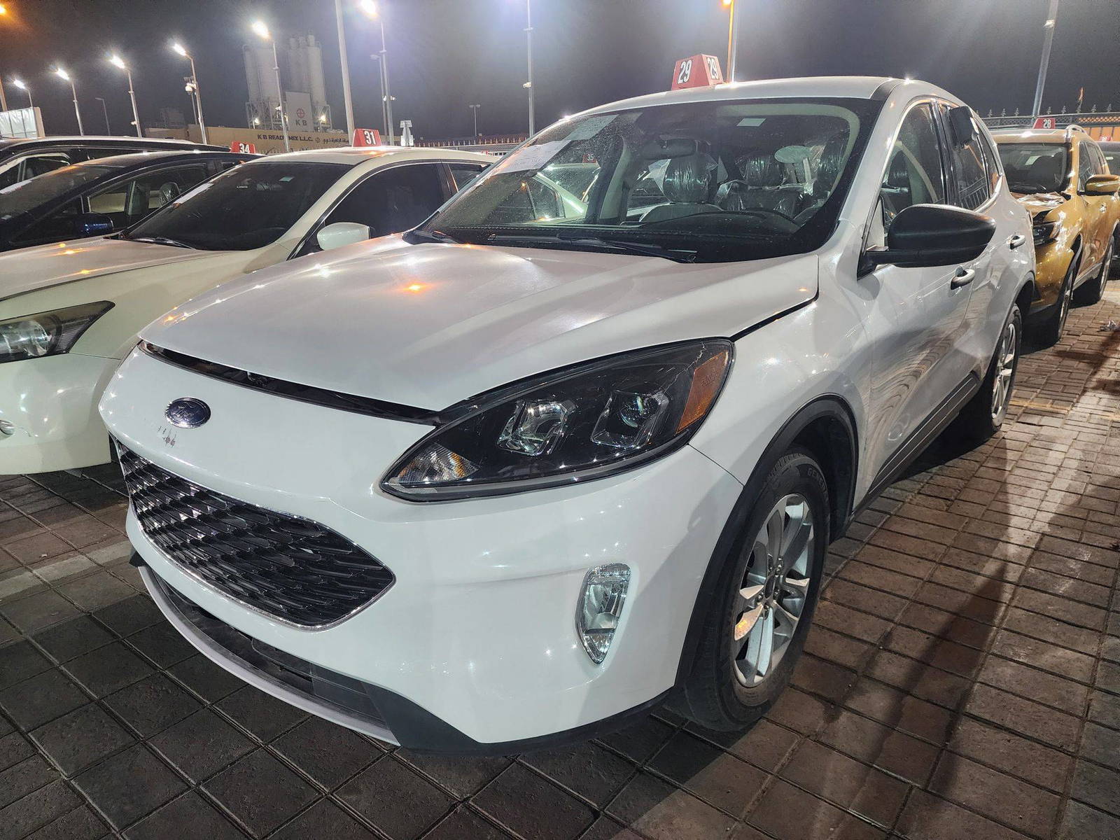 2020 FORD ESCAPE — 102174 Miles — Lot LUA63921 - Marhaba Auctions Used Cars - Image 3
