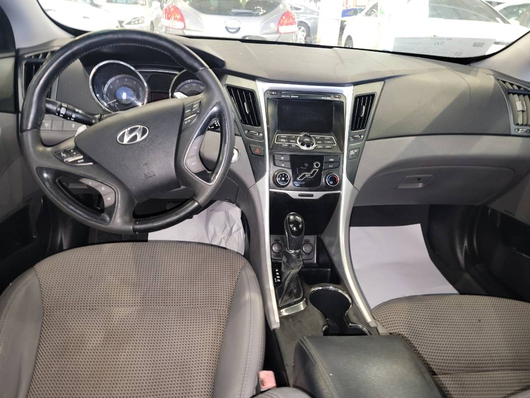 2011 HYUNDAI SONATA — 205572 Miles — Lot 120148 — Main - Marhaba Auctions Used Cars - Image 7