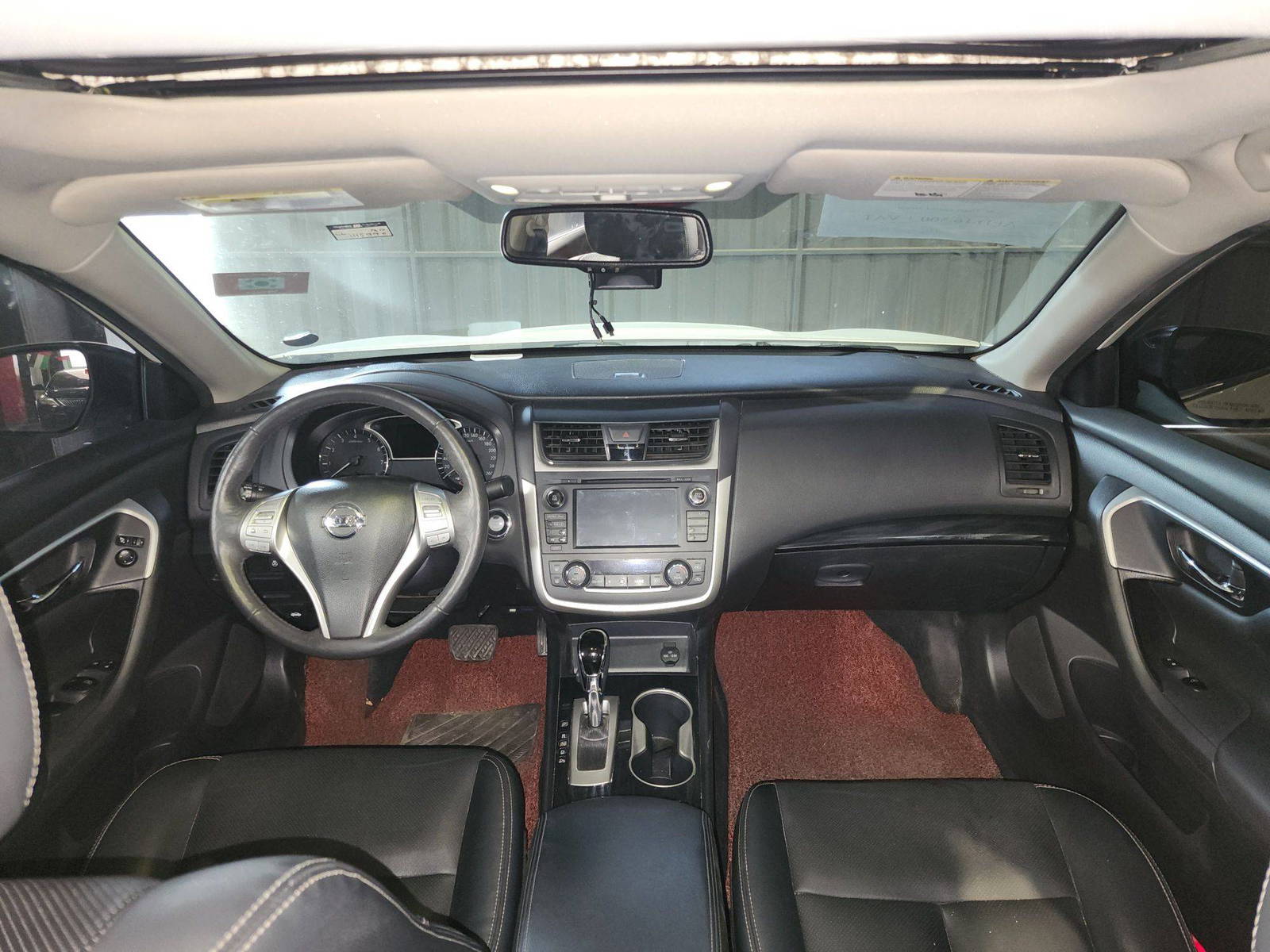 2017 NISSAN ALTIMA — 145990 KM — Lot 258979 — Al Quoz - Marhaba Auctions Used Cars - Image 9