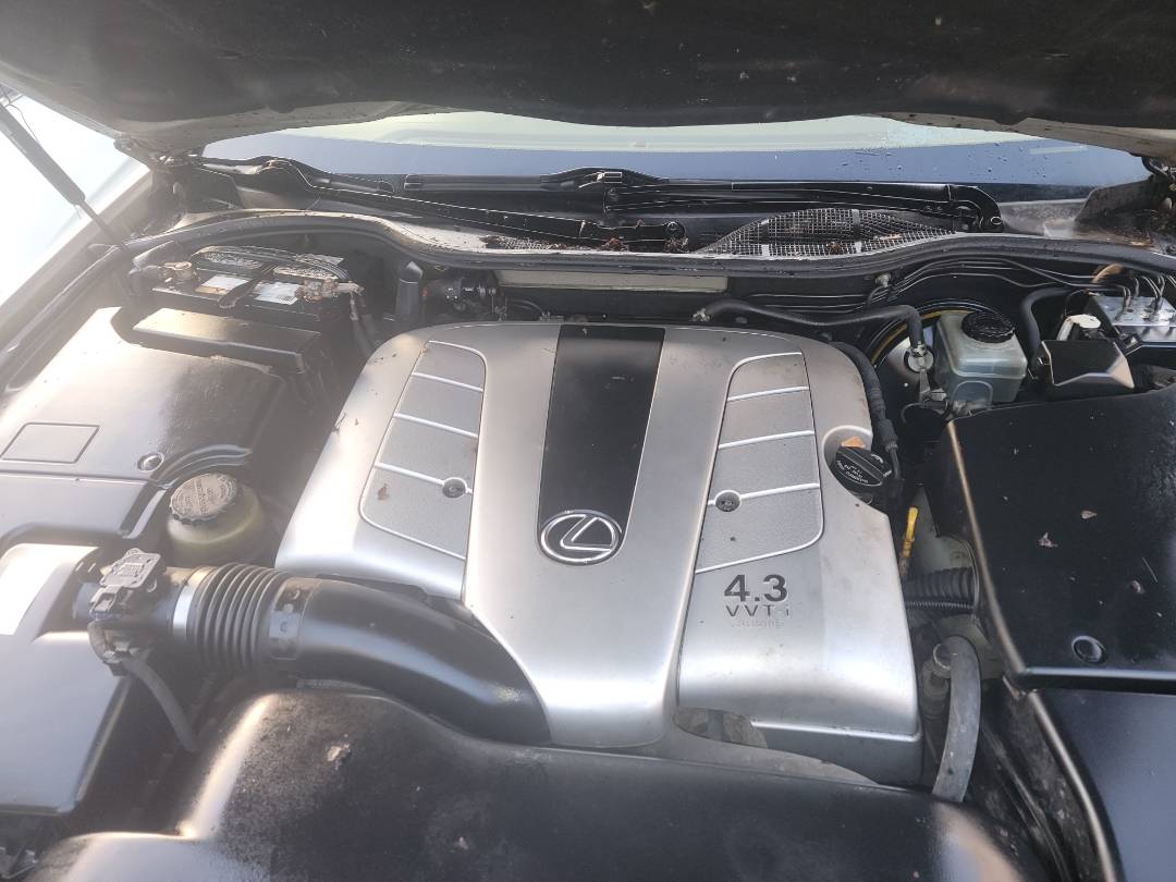2001 LEXUS LS 430 — 144788 Miles — Lot 38298749 - Marhaba Auctions Used Cars - Image 8