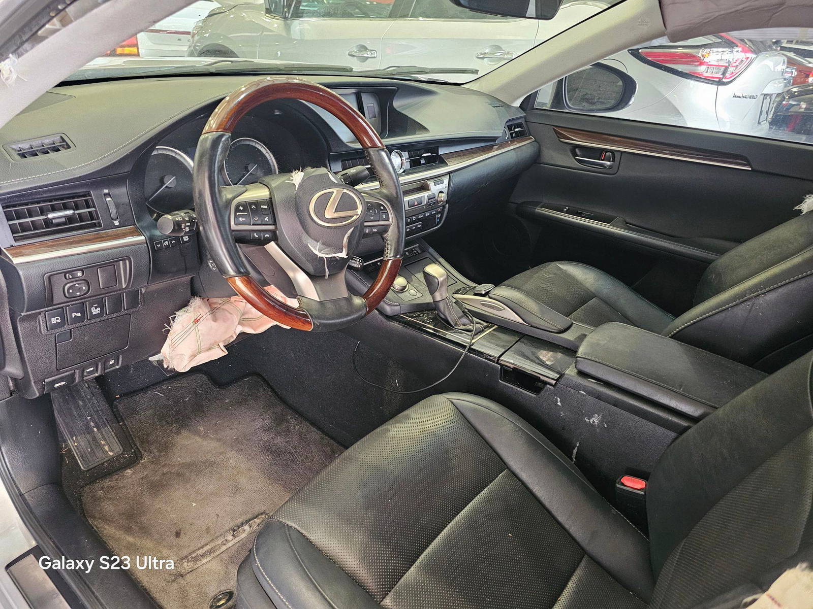 LEXUS ES 350 2017 - Marhaba Auction Used Cars - Image 8