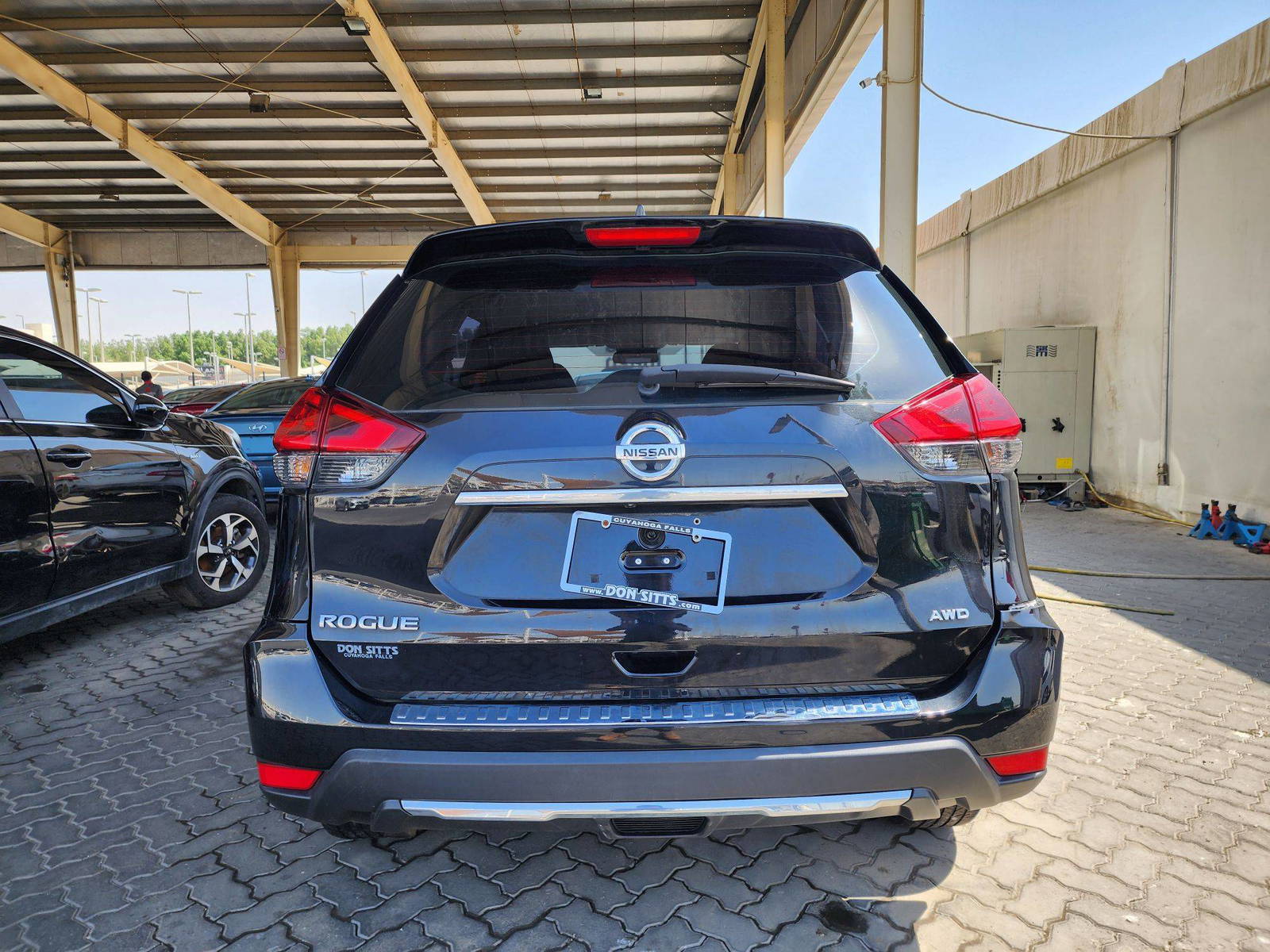 2017 NISSAN ROGUE — 99397 Miles — Lot 59563874 — Souq - Marhaba Auctions Used Cars - Image 12