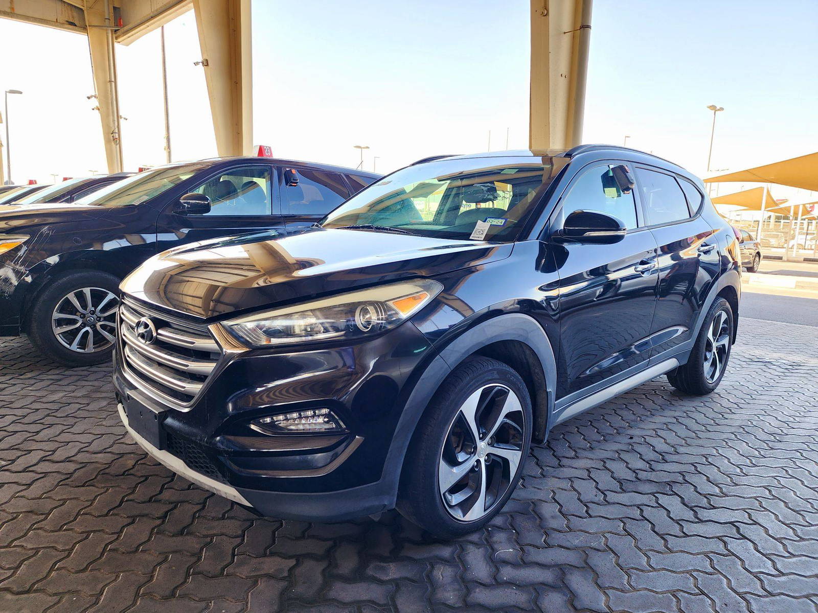 2017 HYUNDAI TUCSON — 144265 Miles — Lot 56491004 — Souq - Marhaba Auctions Used Cars - Image 5