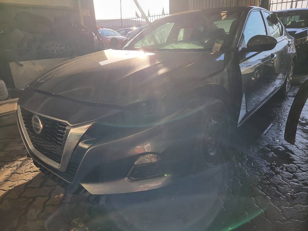 2020 NISSAN ALTIMA — 153263 Miles — Lot C163790 — Main - Marhaba Auctions Used Cars - Image 6