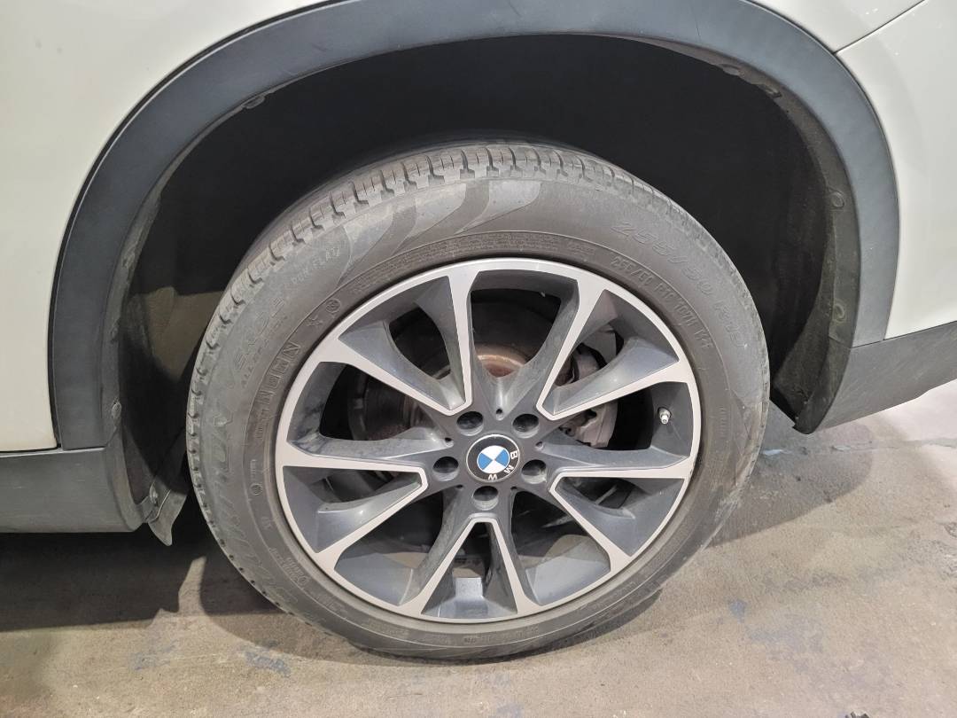 2017 BMW X5 SDRIVE35I — 111130 Miles — Lot 0X04748 — Main - Marhaba Auctions Used Cars - Image 10