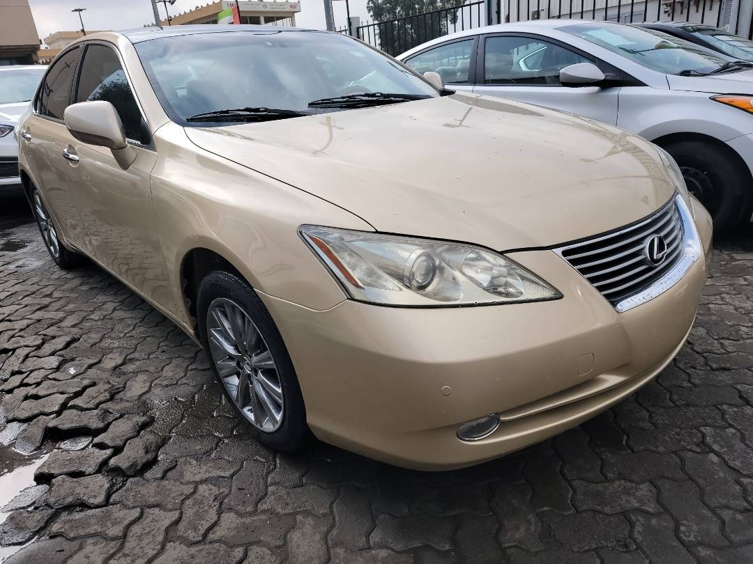 2007 LEXUS ES 350 — 179584 Miles — Lot 149635 - Marhaba Auctions Used Cars - Image 4
