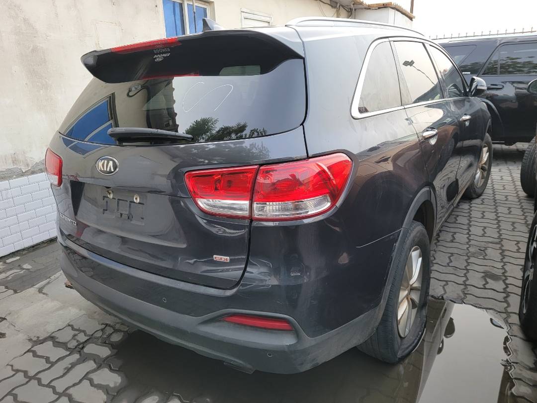 KIA SORENTO 2018 - Marhaba Auction Used Cars - Image 3