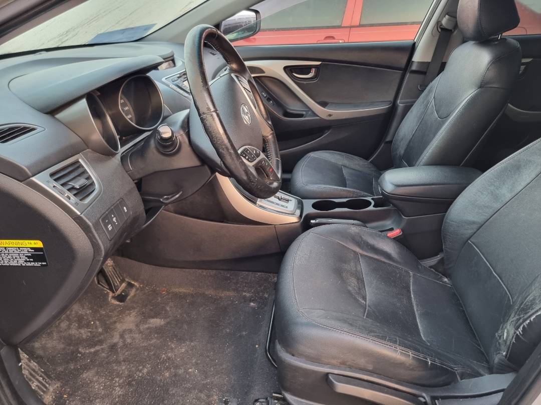 2012 HYUNDAI ELANTRA — 190258 Miles — Lot 125487 — Souq - Marhaba Auctions Used Cars - Image 6