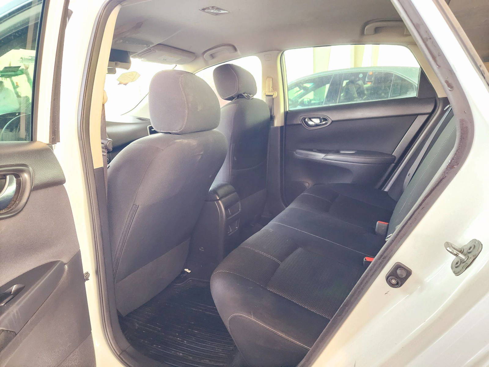 2016 NISSAN SENTRA — 153441 Miles — Lot 3379285 — Souq - Marhaba Auctions Used Cars - Image 6