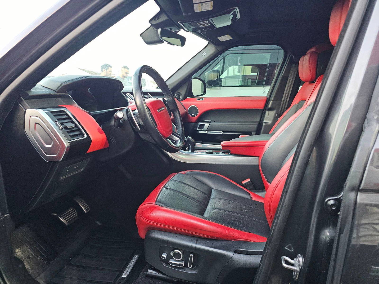 LAND ROVER RANGE ROVER SPORT AUTOBIOGRAPHY 2022 - Marhaba Auction Used Cars - Image 11