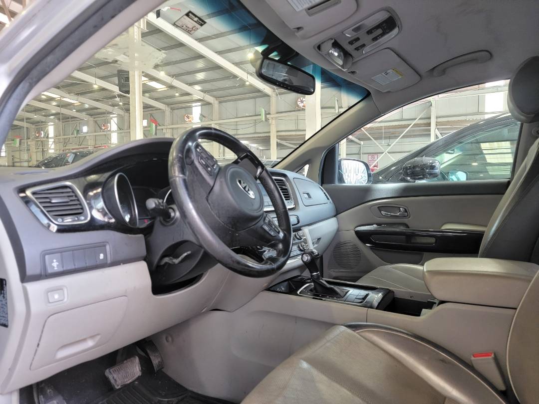 2015 KIA SEDONA — 167249 Miles — Lot 48714634 — Main - Marhaba Auctions Used Cars - Image 6