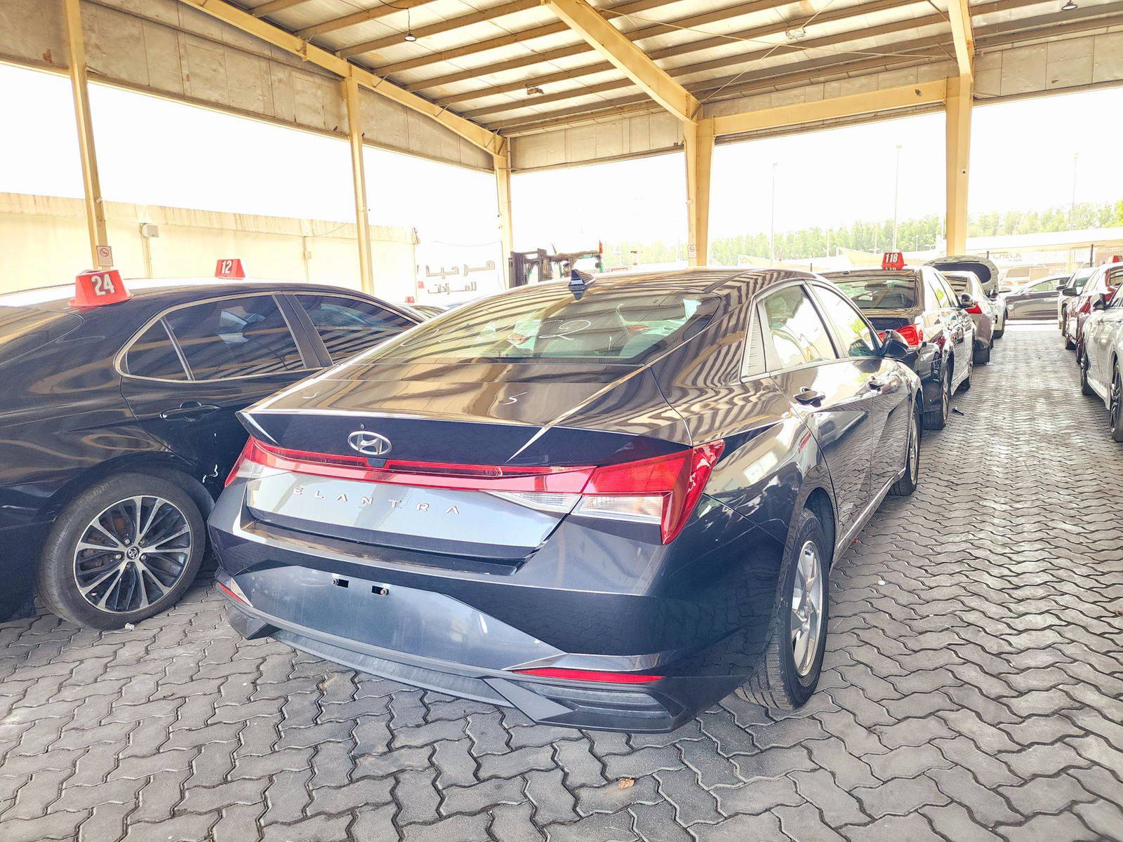 2021 HYUNDAI ELANTRA — 94016 Miles — Lot 78994574 — Souq - Marhaba Auctions Used Cars - Image 3