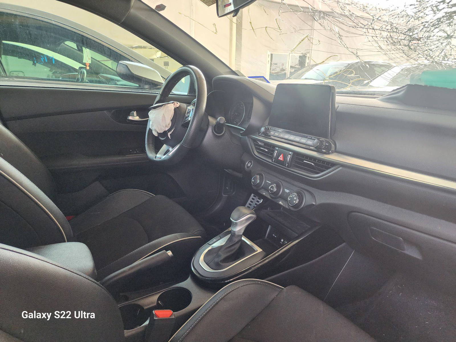 2021 KIA FORTE — 23155 Miles — Lot 82293783 - Marhaba Auctions Used Cars - Image 4