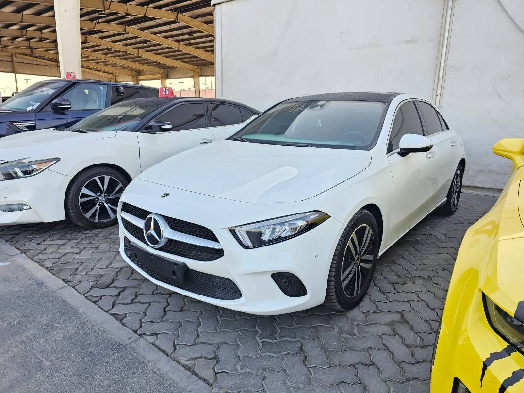MERCEDES BENZ A220