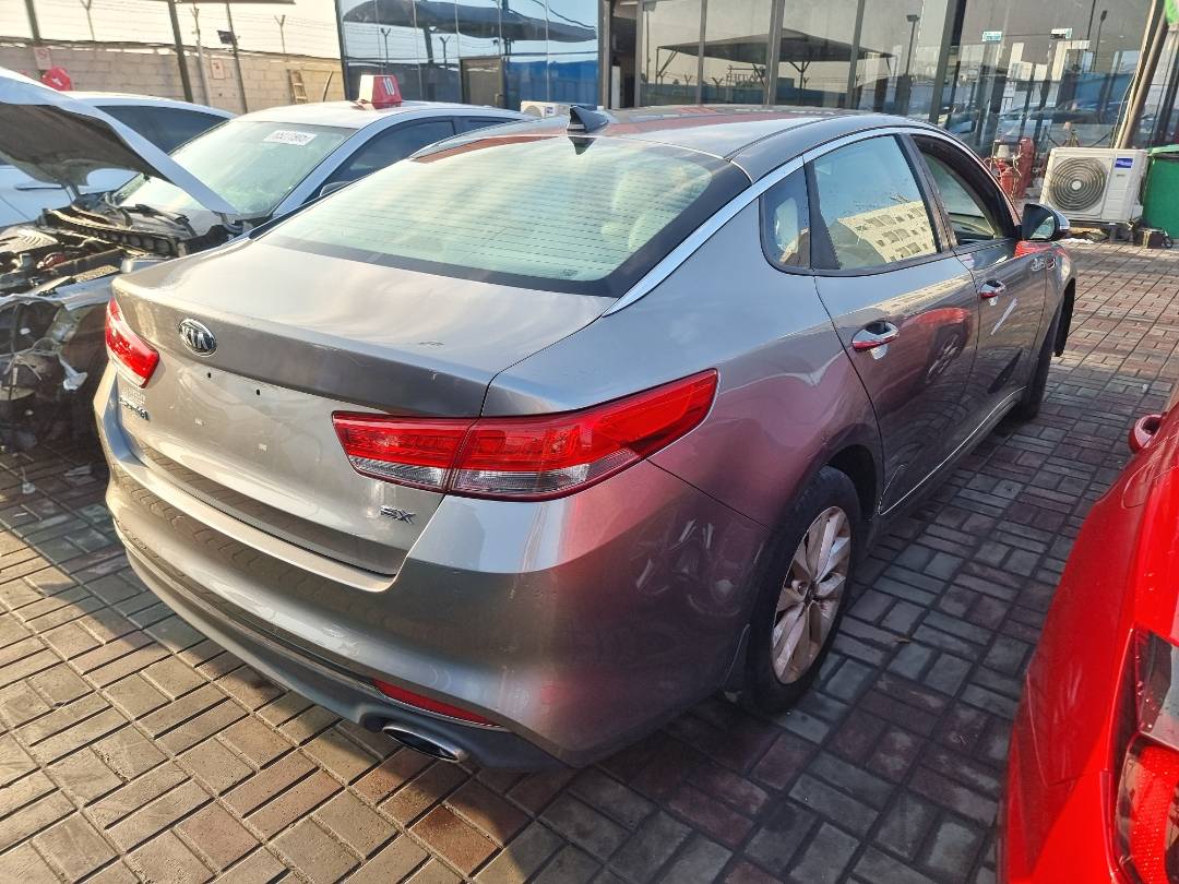 2016 KIA OPTIMA — 143678 Miles — Lot G076560 — Main - Marhaba Auctions Used Cars - Image 4