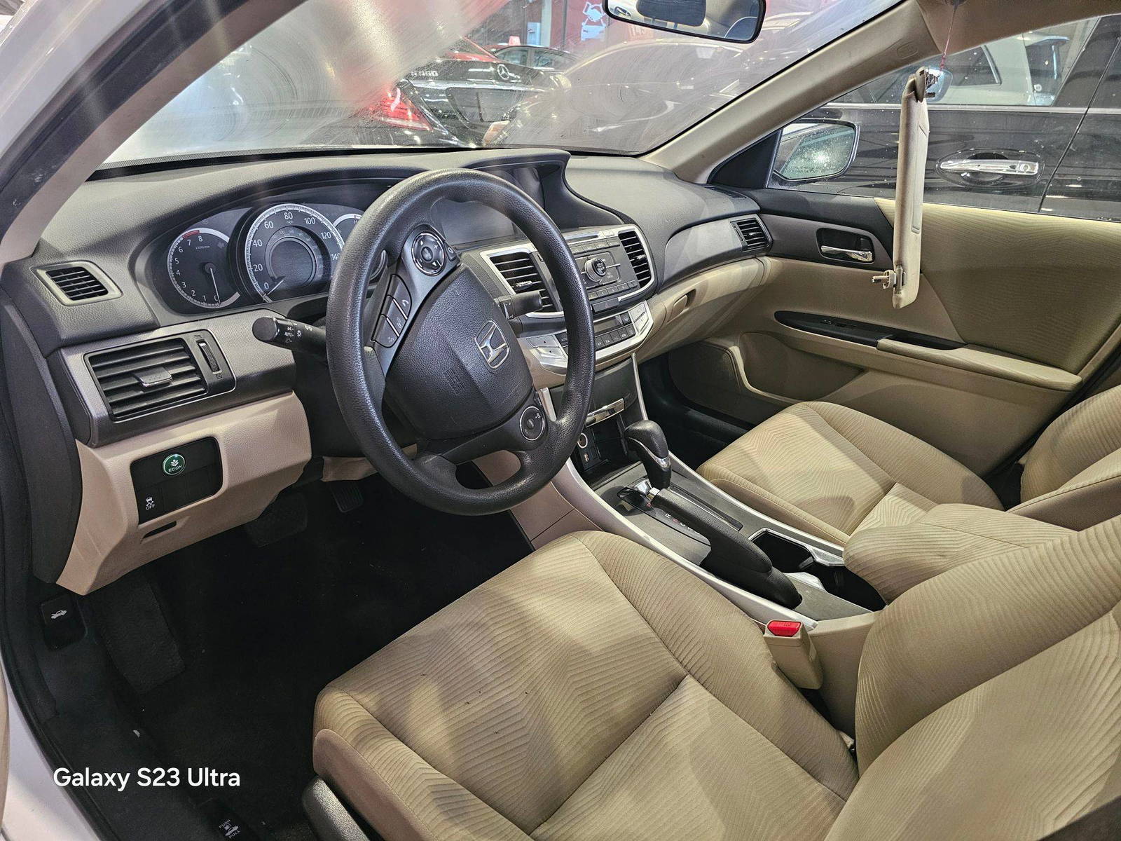 HONDA ACCORD 2014 - Marhaba Auction Used Cars - Image 8