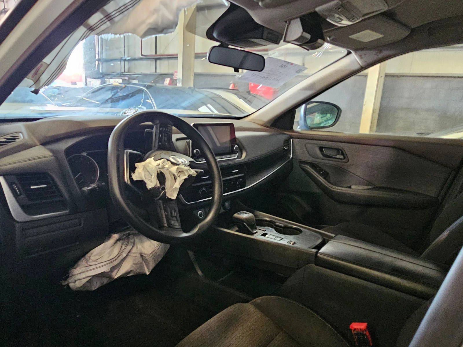 NISSAN ROGUE 2021 - Marhaba Auction Used Cars - Image 8