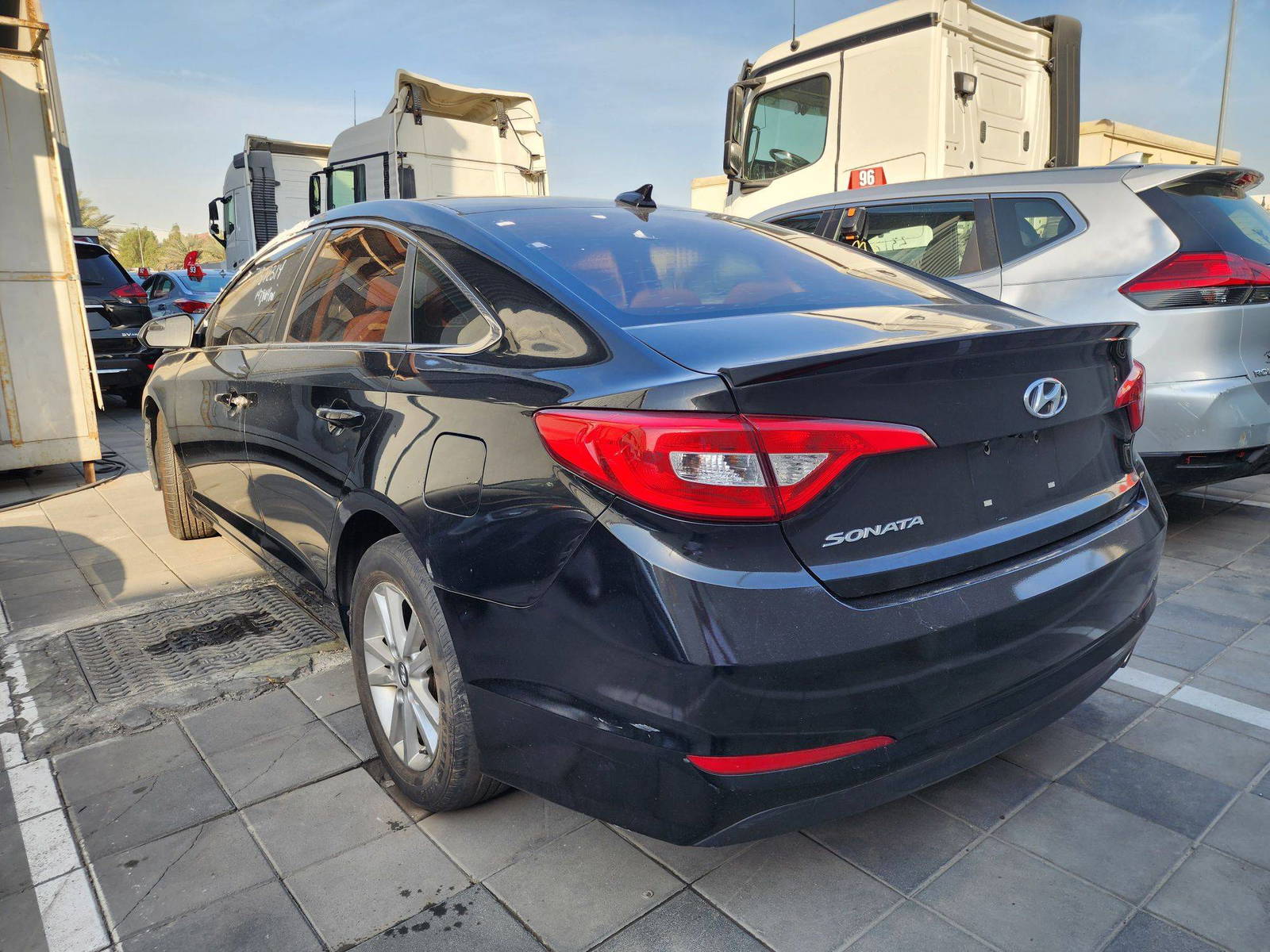 2016 HYUNDAI SONATA — 147864 Miles — Lot GH321133 — Main - Marhaba Auctions Used Cars - Image 3