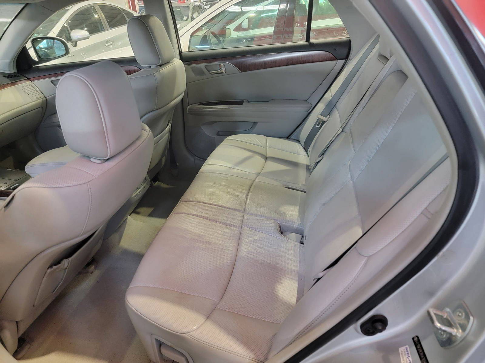 TOYOTA AVALON 2011 - Marhaba Auction Used Cars - Image 9