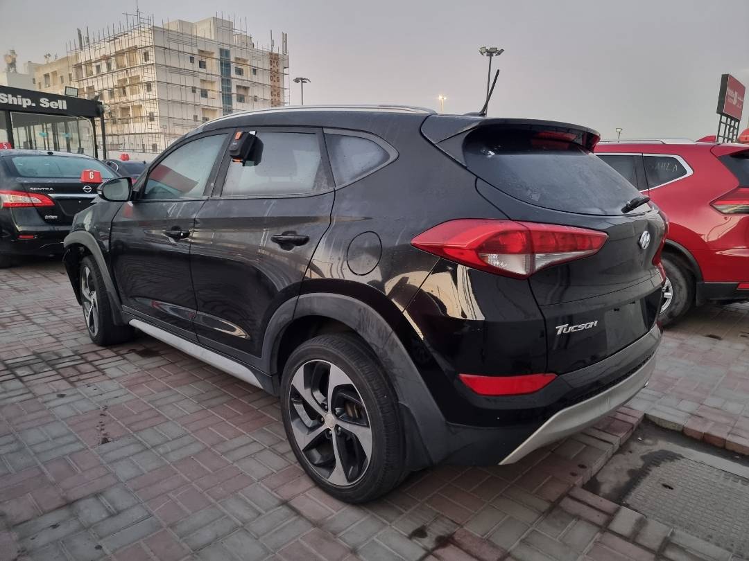 2017 HYUNDAI TUCSON — 117356 Miles — Lot 79371593 — Ind. 12 - Marhaba Auctions Used Cars - Image 4