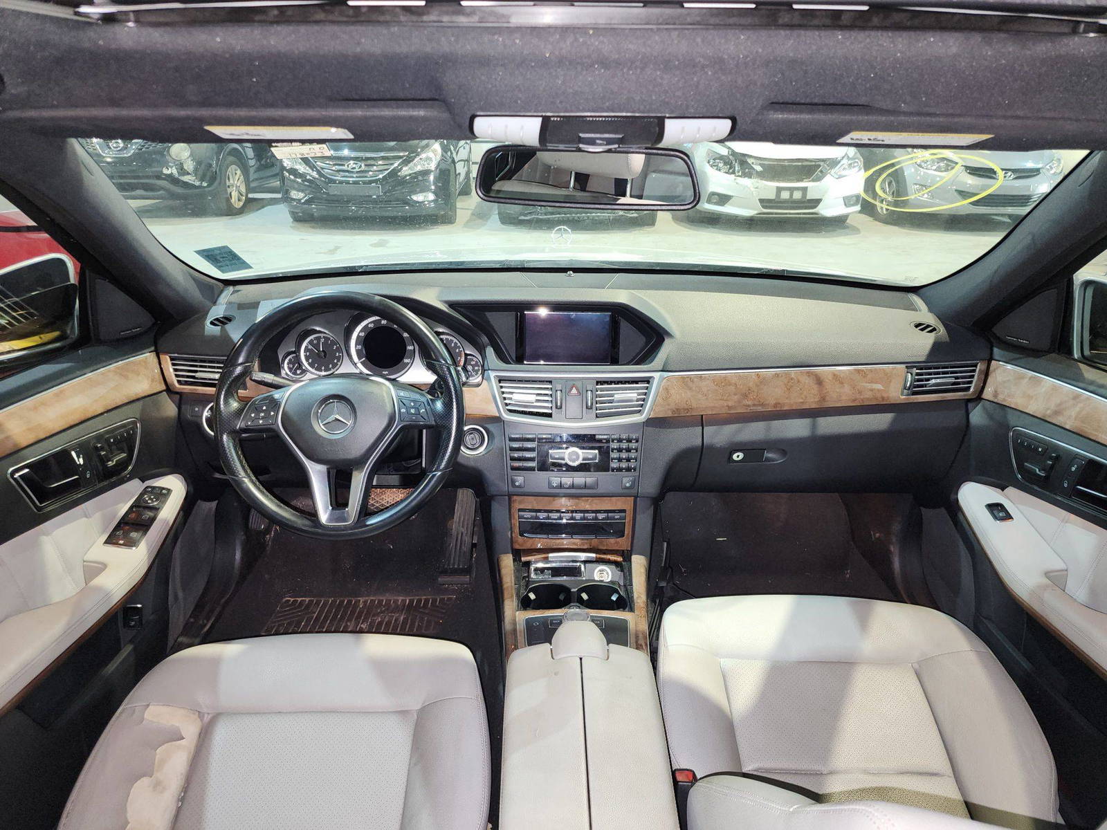 2012 MERCEDES BENZ E 350 — 178033 Miles — Lot 647193 — Al Quoz - Marhaba Auctions Used Cars - Image 8