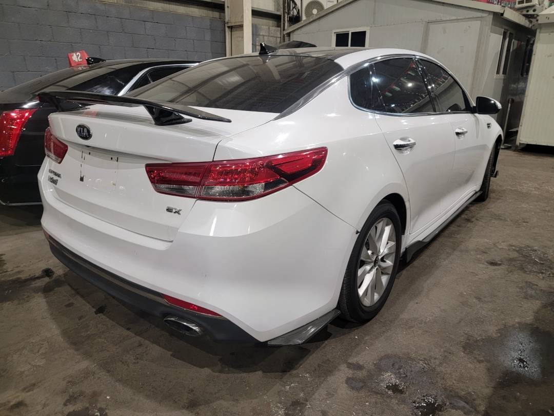 2018 KIA OPTIMA — 102623 Miles — Lot 4L31JG199527 — Main - Marhaba Auctions Used Cars - Image 4