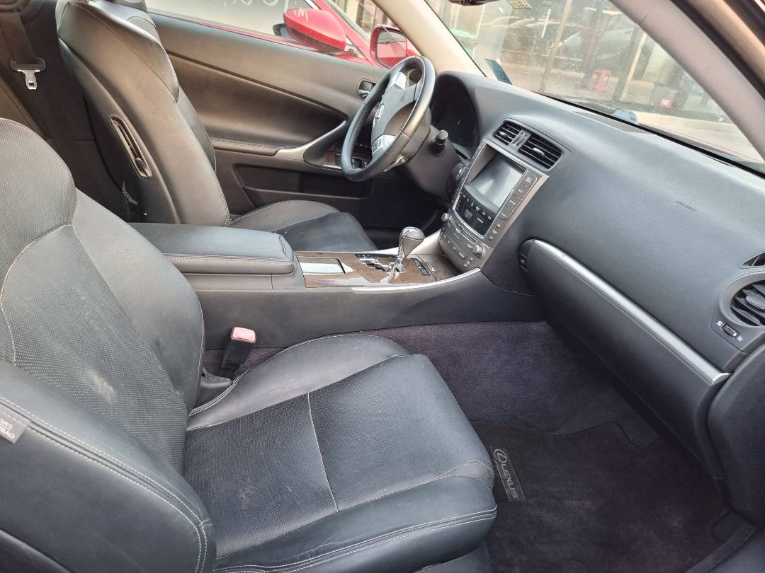 2012 LEXUS IS 250 — 102735 Miles — Lot 2738 — Ind. 12 - Marhaba Auctions Used Cars - Image 7