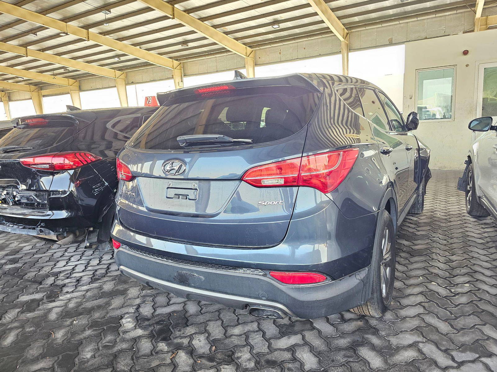 2016 HYUNDAI SANTA FE SPORT — 135602 Miles — Lot G332931 — Souq - Marhaba Auctions Used Cars - Image 3
