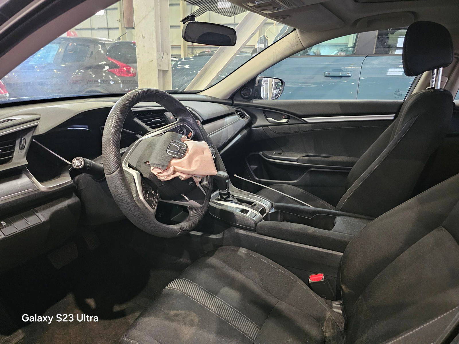 2016 HONDA CIVIC — 74471 KM — Lot 71065995 — Main - Marhaba Auctions Used Cars - Image 8