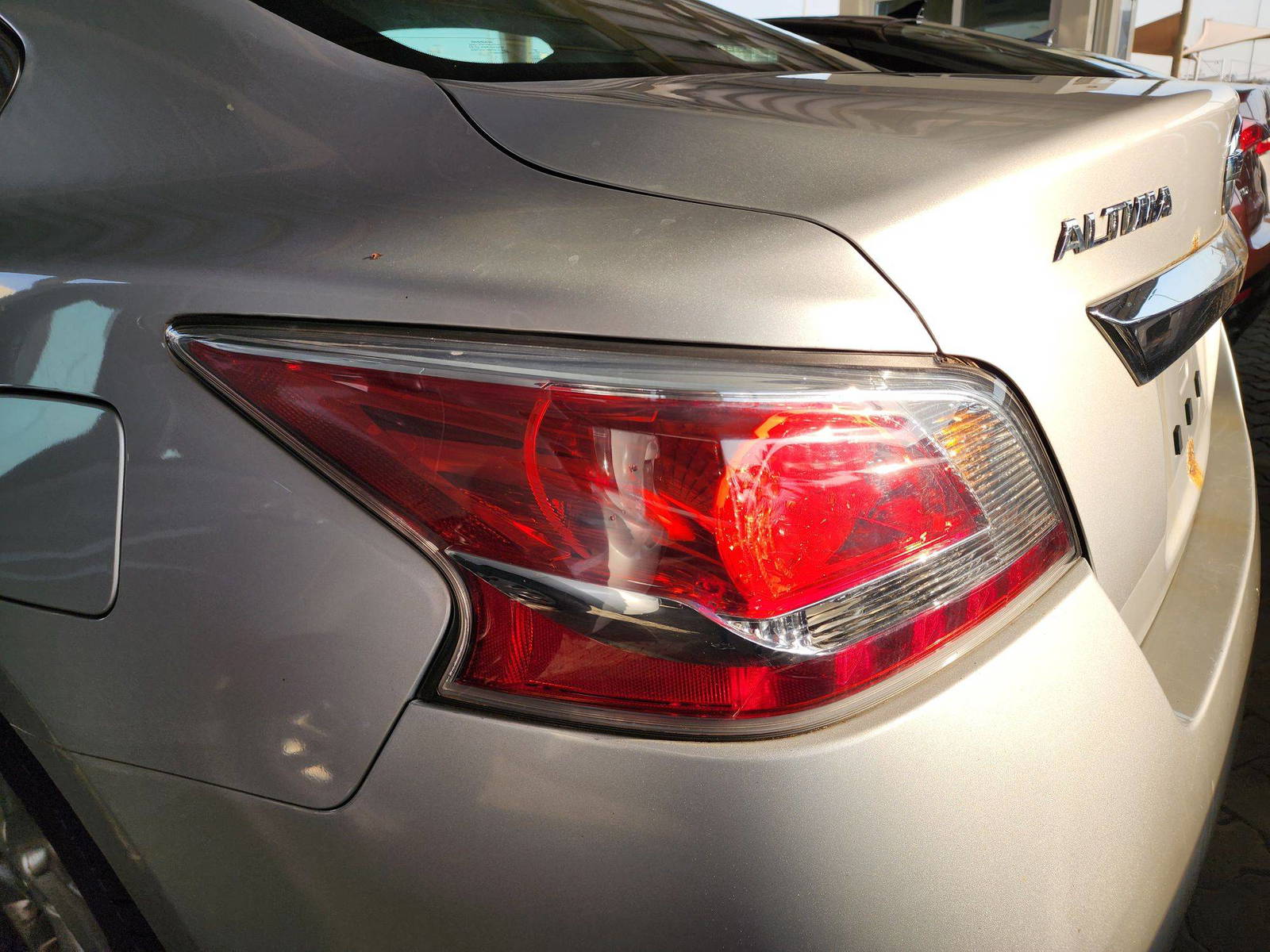 2015 NISSAN ALTIMA — 220529 Miles — Lot 48402514 — Souq - Marhaba Auctions Used Cars - Image 7