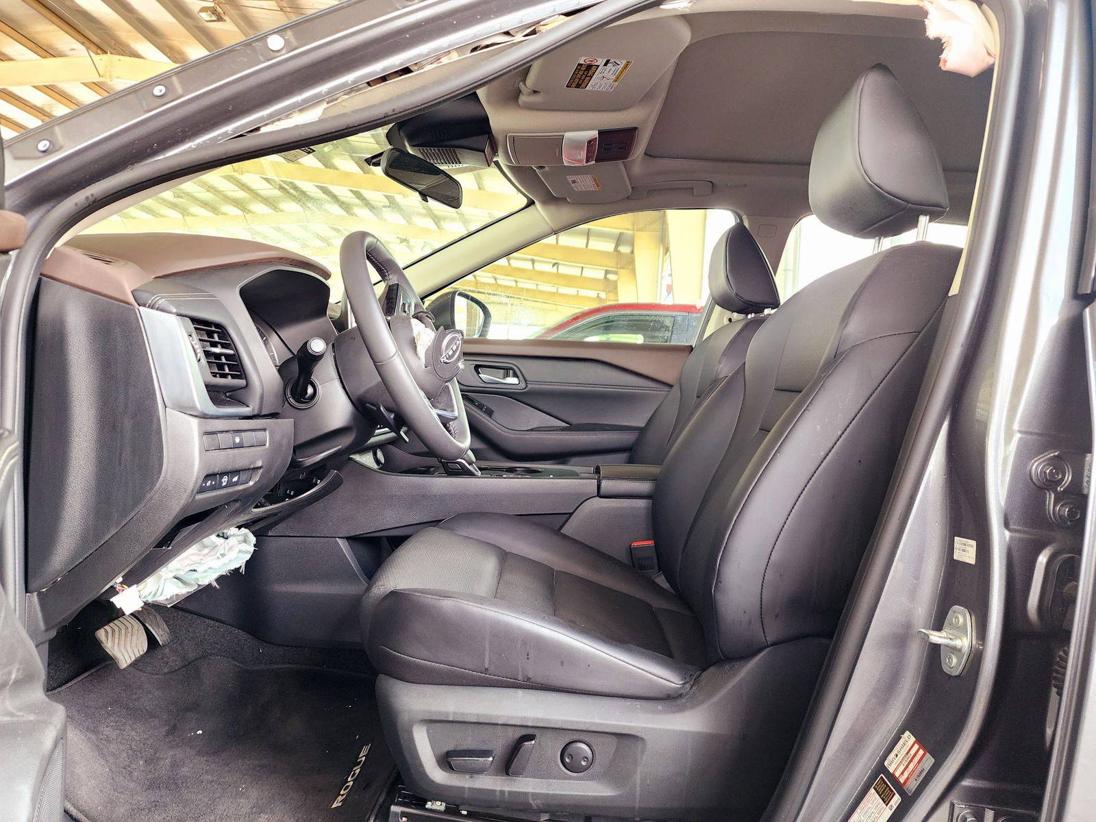 2023 NISSAN ROGUE — 1085 Miles — Lot 919528 — Main - Marhaba Auctions Used Cars - Image 9