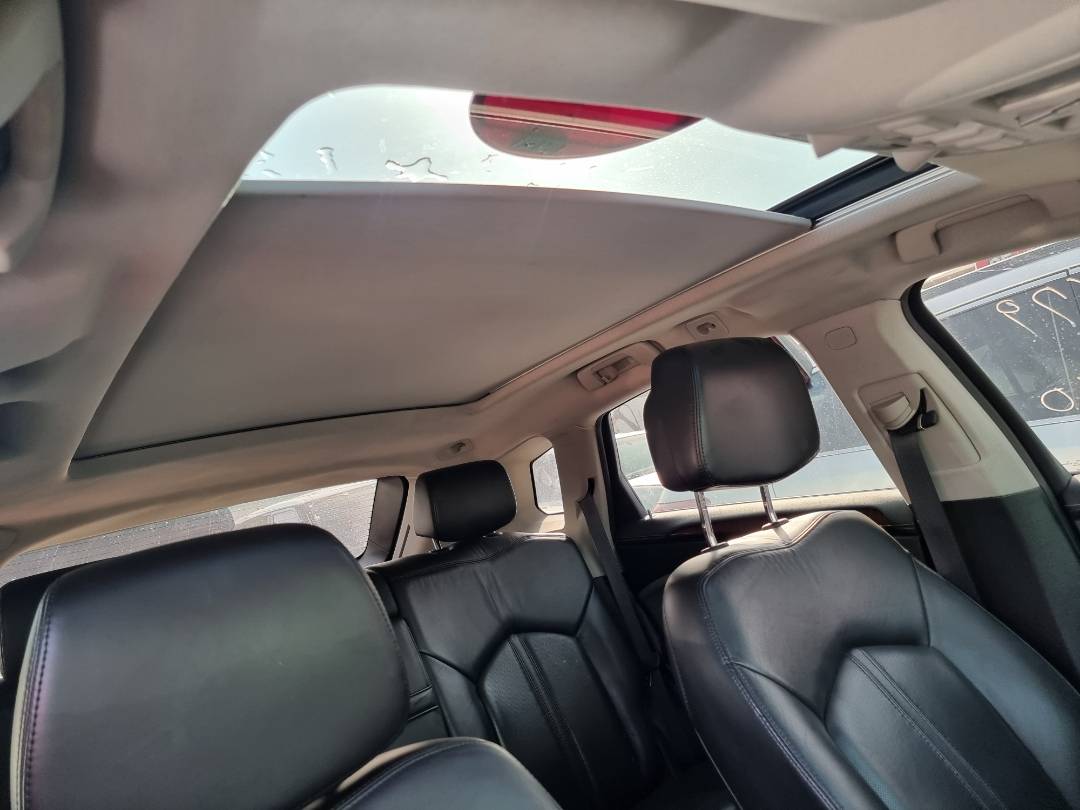 2010 CADILLAC SRX LUXURY — 201541 KM — Lot 215487 — Ind. 12 - Marhaba Auctions Used Cars - Image 10