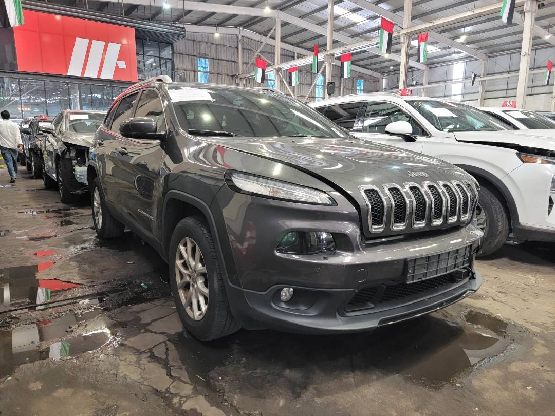 2015 JEEP CHEROKEE — 162072 KM — Lot 746814 — Main - Marhaba Auctions Used Cars - Image 4