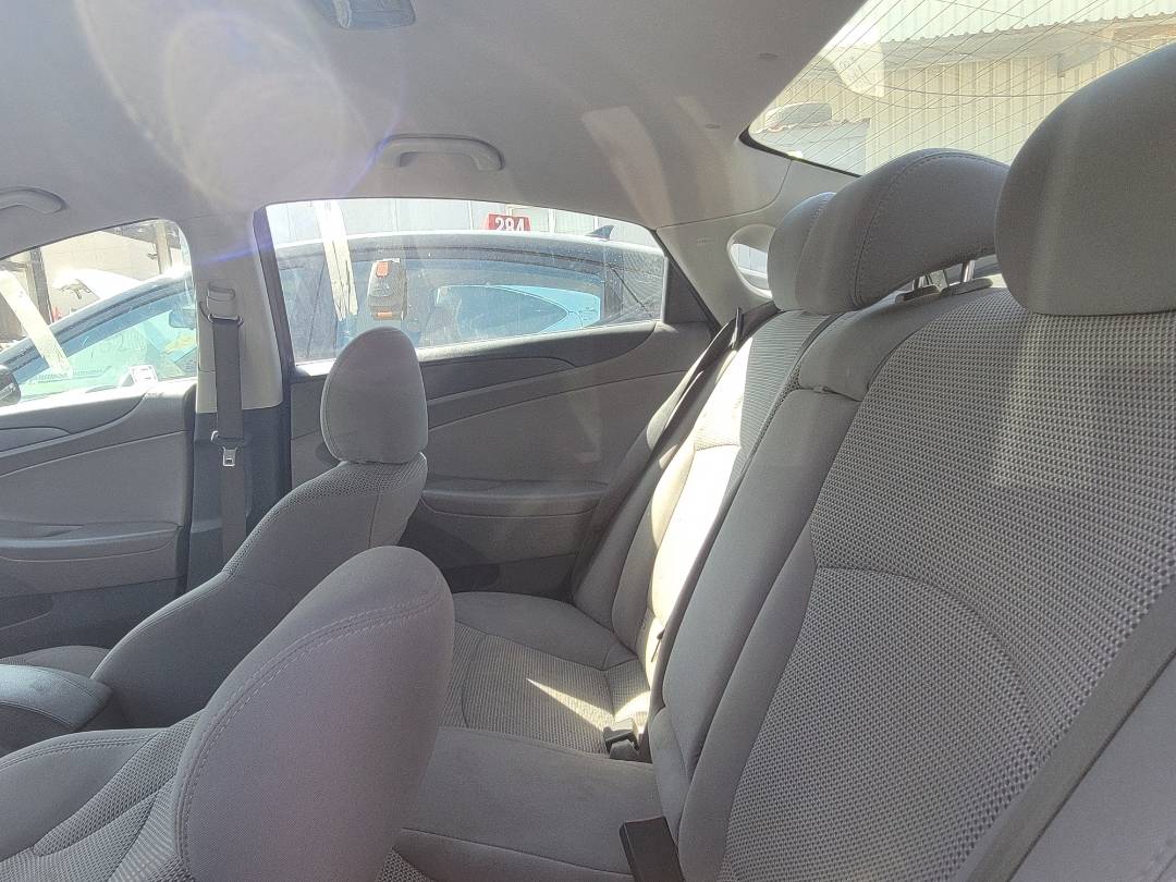 2013 HYUNDAI SONATA — 220645 Miles — Lot 671877 — Main - Marhaba Auctions Used Cars - Image 7