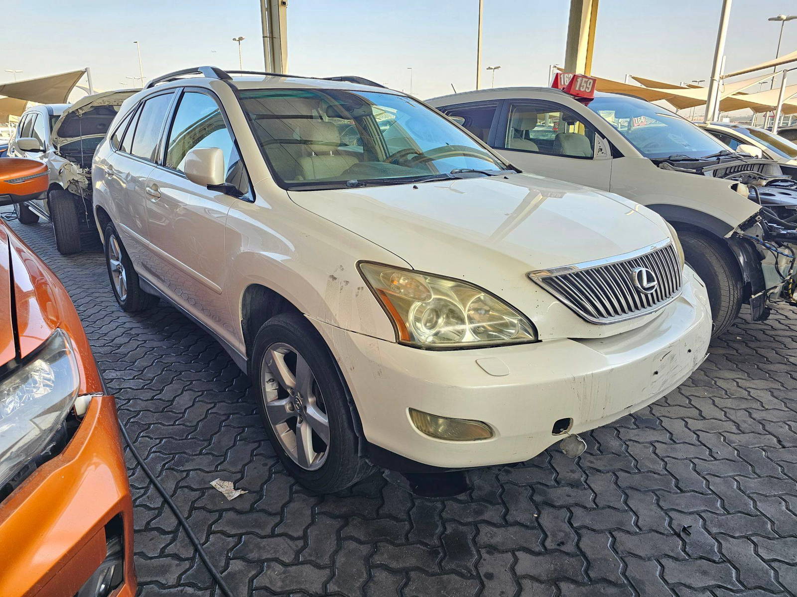 2007 LEXUS RX 350 — 232742 Miles — Lot 87C006992 — Main - Marhaba Auctions Used Cars - Image 4
