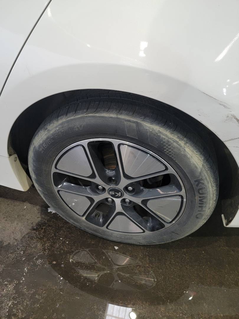 2013 KIA K5 — 167941 KM — Lot 016992 — Main - Marhaba Auctions Used Cars - Image 9