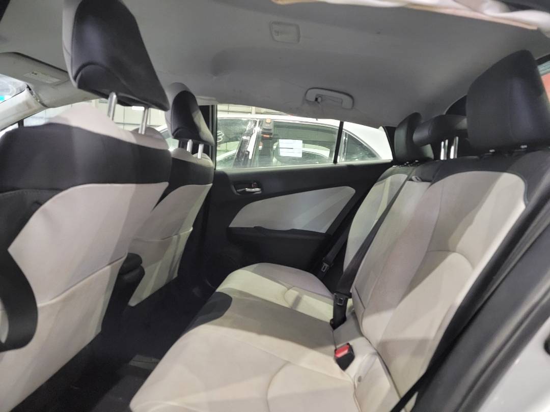 2016 TOYOTA PRIUS — 60650 Miles — Lot 3505665 — Main - Marhaba Auctions Used Cars - Image 7